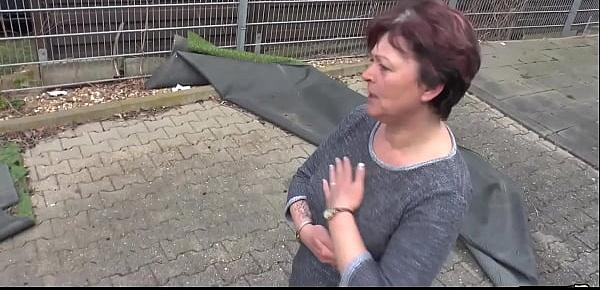  HAUSFRAU FICKEN - German Housewife gets full load on jiggly melons